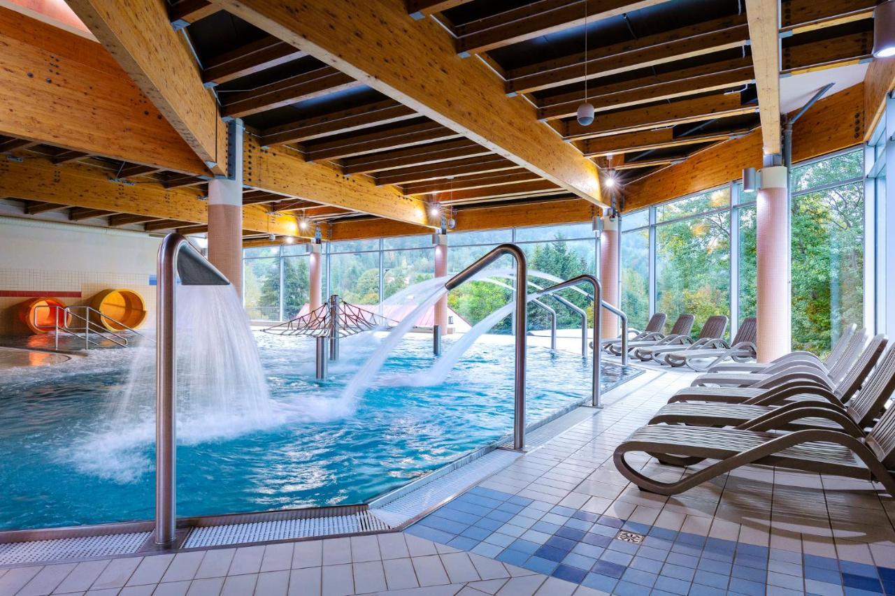 Interferie Aquapark Sport Hotel Malachit Świeradów-Zdrój Exteriör bild